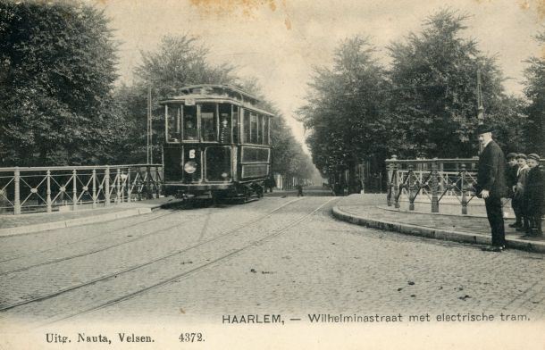 04372